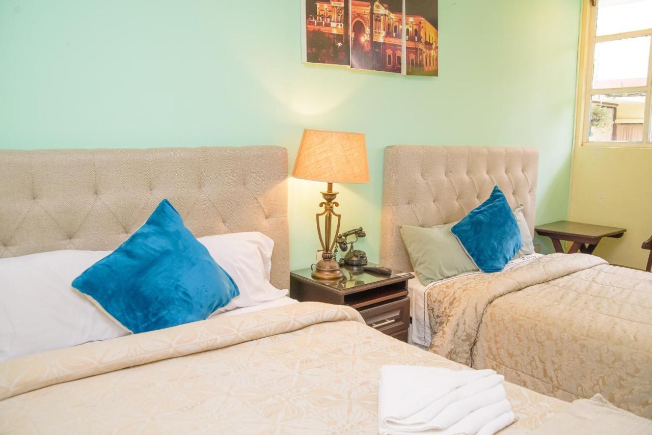 Hotel Vintage "Casa Las Flores" Quetzaltenango ภายนอก รูปภาพ