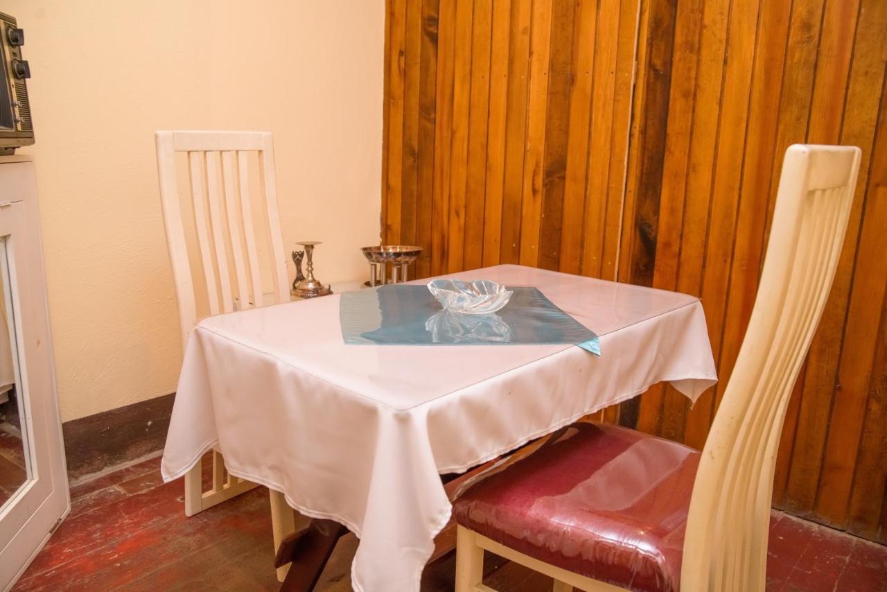 Hotel Vintage "Casa Las Flores" Quetzaltenango ภายนอก รูปภาพ