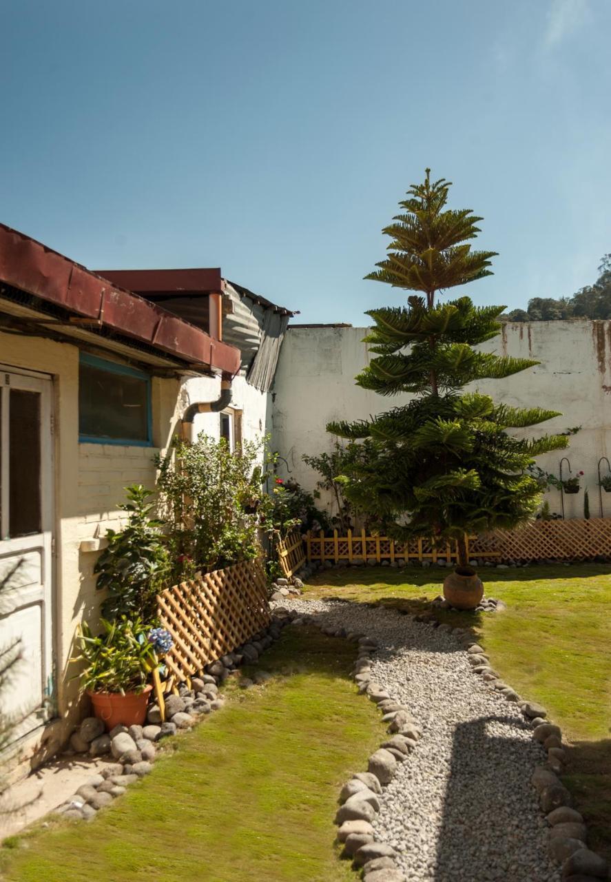 Hotel Vintage "Casa Las Flores" Quetzaltenango ภายนอก รูปภาพ