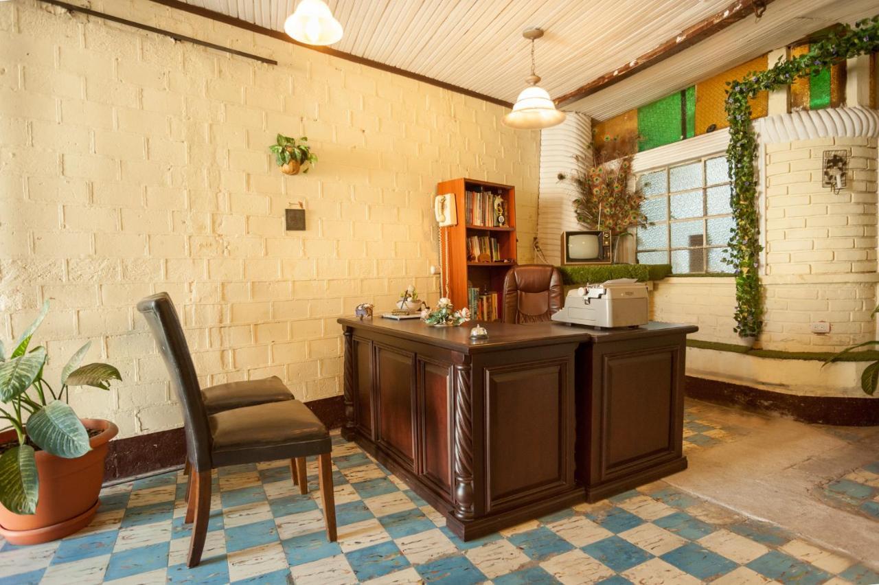 Hotel Vintage "Casa Las Flores" Quetzaltenango ภายนอก รูปภาพ